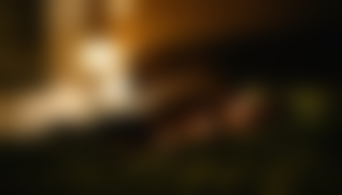 découvrez pourquoi la douleur de la sciatique s'accentue la nuit et apprenez les solutions efficaces pour soulager ce mal et mieux dormir.